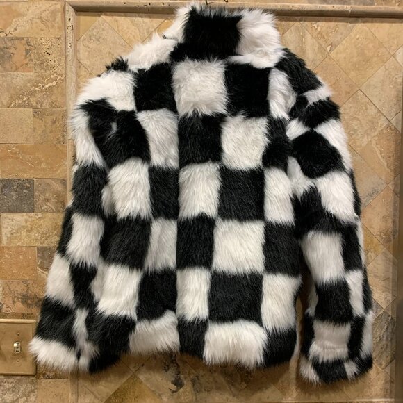 Forever 21 Black/White Faux Fur Jacket - Picture 2 of 4